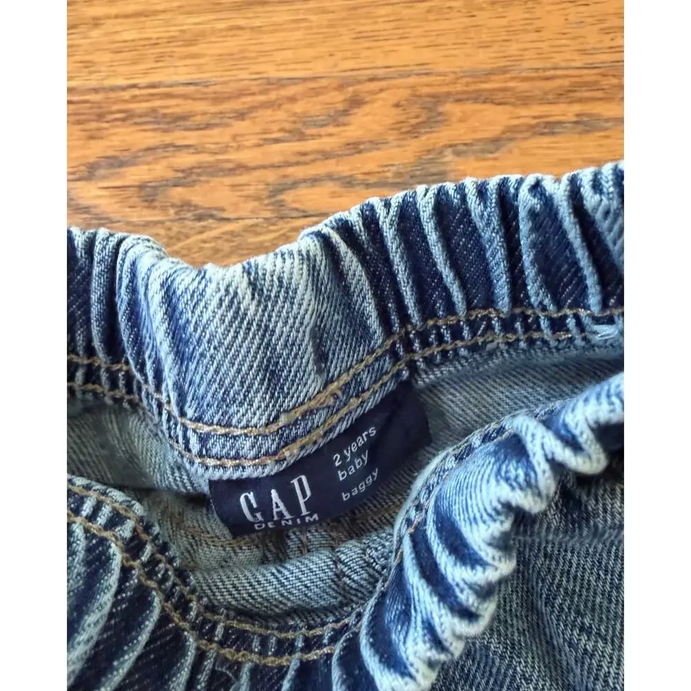 Gap Boys' Lightwash Baggy Jeans Size 2